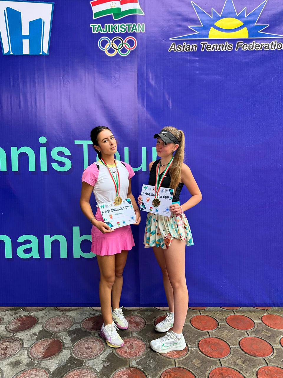Cамира Рашидова завоевала золото и серебро в Душанбе 