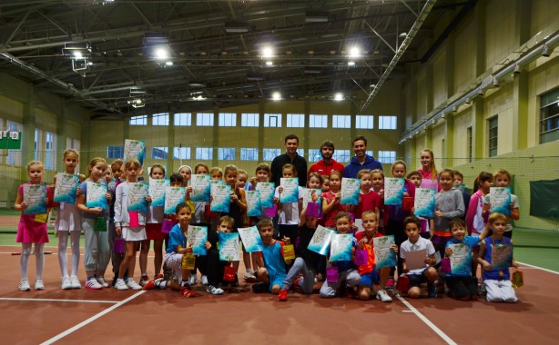 Турнир «Клубный день»: большие победы маленьких теннисистов