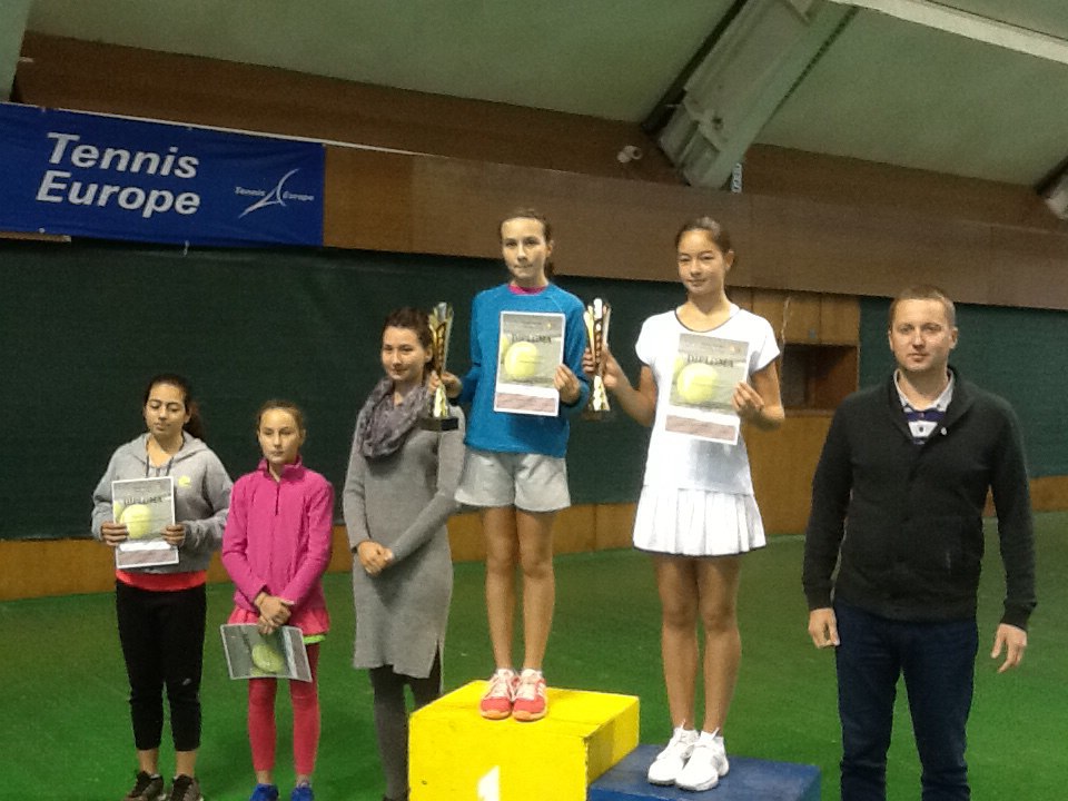 Виктория Матасова  – абсолютная чемпионка турнира Tennis Europe в Молдавии